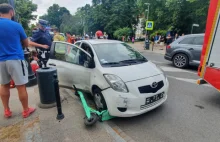 Para na hulajnodze potrącona na przejściu w Sopocie! Auto wjechało...[WIDEO]