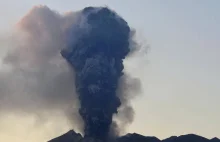 Silny wybuch wulkanu Sakurajima na wyspie Kiusiu w Japonii