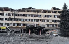 Ukraińskie Siły Zbr. zabijają 100 rosyjskich żołnierzy w hotelu w Krasnym Łuczu