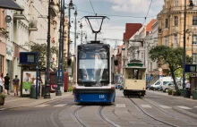 Umowa podpisana! PESA dostarczy nowe tramwaje do Bydgoszczy