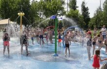 Incydent kałowy na wodnym placu zabaw w Chorzowie