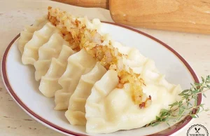 Pierogi ruskie - Wędrówki po kuchni