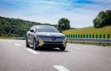 Renault wprowadza ofertę:samochód elektryczny w komplecie z ładowarką i montażem