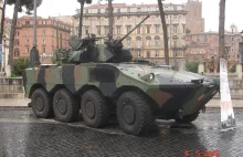 Norwegia przekaże Ukrainie kolejne dostawy broni - 14 pojazdów opancerzonych.