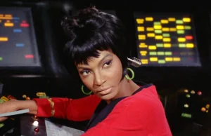 Nichelle Nichols, Uhura z serialu "Star Trek" zmarła dziś w wieku 89