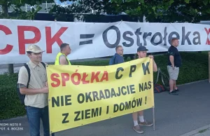 Tusk spotkał się z protestującymi w sprawie wywłaszczeń pod CPK