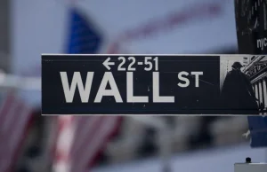 „Wskaźnik strachu” na Wall Street w stanie zawieszenia