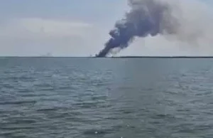 W okolicach Sewastopola płonie rosyjski statek