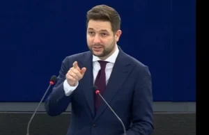 Tusk grzmi o wyprowadzeniu Polski z UE. Patryk Jaki nie przebierał w...