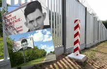 Szokujące plakaty. Pojawiły się na granicy Polski z Białorusią