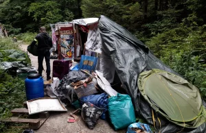 Szokujące ustalenia policji po wkroczeniu do nielegalnego obozu pseudoekologów