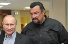 Steven Seagal odleciał. „Widziałem na Ukrainie tysiące nazistów”