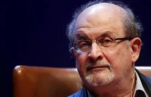 Po muzułmańskim ataku na Rushdie'ego rośnie sprzedaż "Szatańskich wersetów"