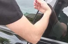 Właściciel Tesli wszczepił sobie chip umożliwiający otwieranie auta