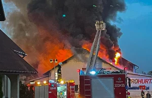 Pożar hali Prohurt w Strażowie [FOTO, VIDEO