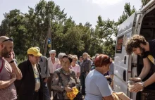 Mieszkańcy Mariupola nie chcą rosyjskich paszportów. Nie dostaną pomocy