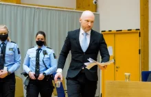 Breivik znowu pozywa. Może czas mu umożliwić kontakt z więźniami. A nóż...