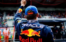 Grand Prix Belgii 2022. Verstappen wygrał, Hamilton odpadł na pierwszym kółku