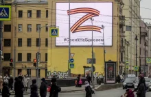 Plakaty na ulicach Erywania"Chersoń to Rosja","Północny Kazachstan będzie Rosją"