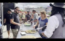 M Lindquist W. Miller volunteers in Kharkiv, Pizza from a US veteran in Ukraine