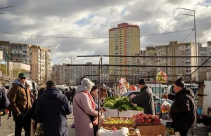Rosyjskojęzyczni Ukraińcy przechodzą na ukraiński