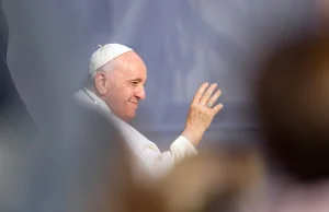 Papież Franciszek ustąpi? Ekspert podaje możliwą datę