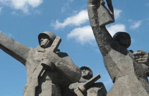 Łotwa. Wyburzanie sowieckich pomników to przejaw braku wyobraźni