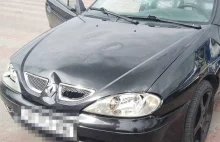 Porwał się z motyką na... Renault Megane. Aż ciężko uwierzyć jaki był powód!