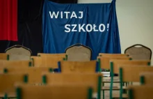 Największa porażka polskiej szkoły - tak rodzice rzucają się na korepetycje