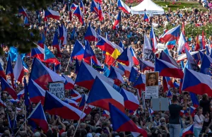 Czechy: Protest przeciw cenom gazu i polityce rządu. Nawet 70 tys. demonstrantów