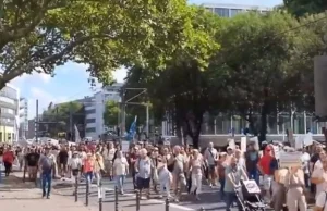 Niemcy: 2 tys. osób demonstrowało w Kolonii przeciw sankcjom wobec Rosji
