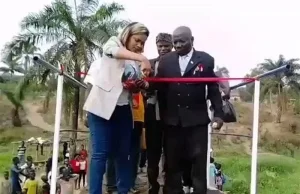 Most rozwala się podczas ceremonii otwarcia w Kongo