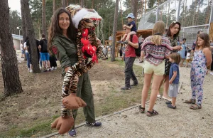 Za pożyczkę dyrektorka zoo w Poznaniu oferowała żyrafy?