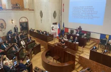 Nadzwyczajna sesja Sejmiku Śląskiego w temacie kontroli CBA