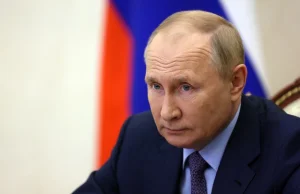 Rosyjscy radni chcieli oskarżyć Putina o zdradę stanu. Błyskawiczne konsekwencje