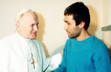 Zamach na Jana Pawła II. Co robi dziś Mehmet Ali Agca?