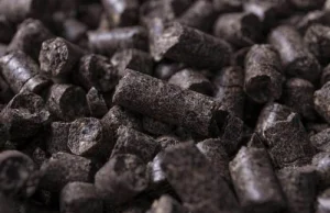 Trujący "pellet" w Lubomi. Rozpoznanie: siarkowodór, amoniak i tlenek węgla.