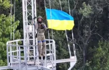 Ukraińska flaga wróciła do miasta Czkałowskoje w obwodzie Charkowskim
