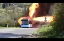 Jak pali się akumulator autobusu elektrycznego?