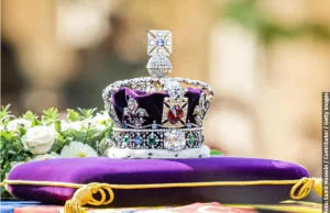 Korona królowej Elżbiety II