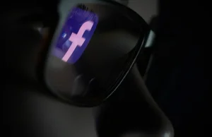 Facebook szpieguje prywatne wiadomości i przekazuje dane fbi