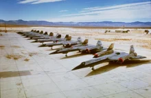 Strona poświęcona historii lotnictwa USA z czasów zimnej wojny