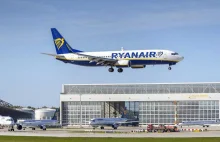 Pełen pasażerów samolot Ryanaira wylądował w niewłaściwym kraju