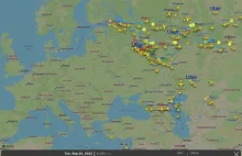 Flightradar24:"Flights departing Moscow and St. Petersburg today.'