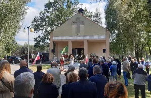 PCh24.pl bóldupi o pogrzeb aktora-innowiercy na katolickim cmentarzu