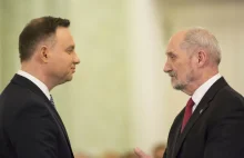 Macierewicz z najwyższym odznaczeniem państwowym! Duda wręczy mu order