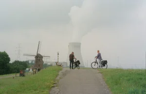 Belgia zamyka elektrownię jądrowa Doel 3 w celu uspokojenia partii zielonych