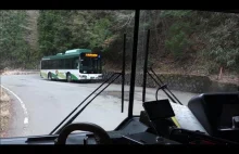 przejażdżka autobusem na górę Koya w Japonii