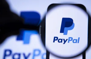 PayPal zamyka konta z powodu ideologii politycznych. Firma kończy z...