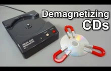 "Demagnetyzer płyt CD" [eng]